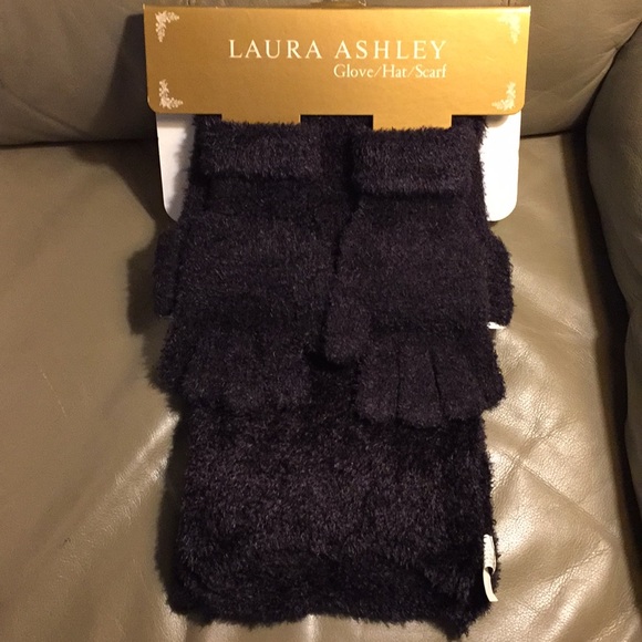 Laura Ashley Accessories - Laura Ashley Gloves, Hat, Scarf Black REALLY SOFT